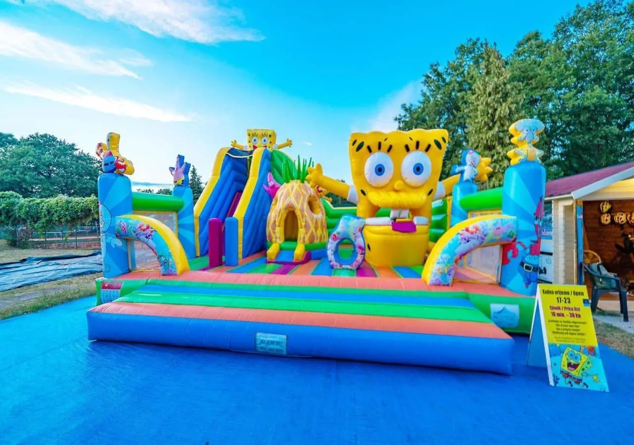 Camping Bijela Uvala - Eurocamp I Homair 波雷奇